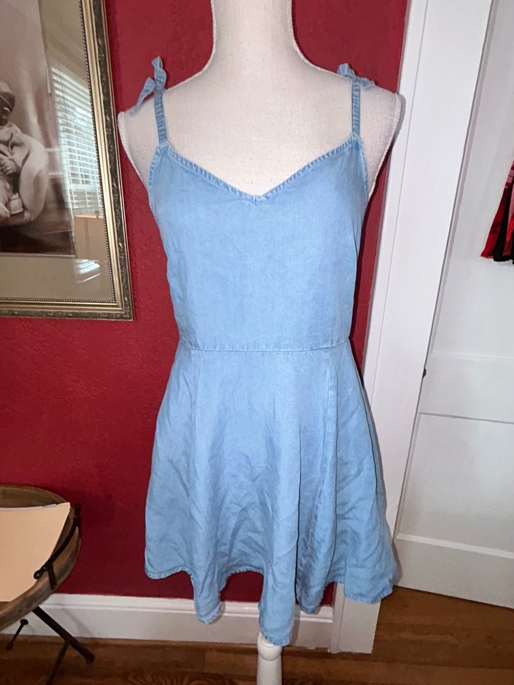 Light Wash Chambray Tie Strap Sundress from Gap size xs NWT